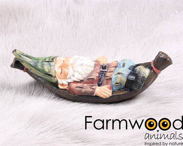 Farmwood Animals Tuinbeeld kabouter slapend in hangmat 18cm