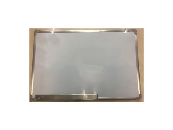 Whiteboard 40x60cm met aluminium rand en stiftenplankje